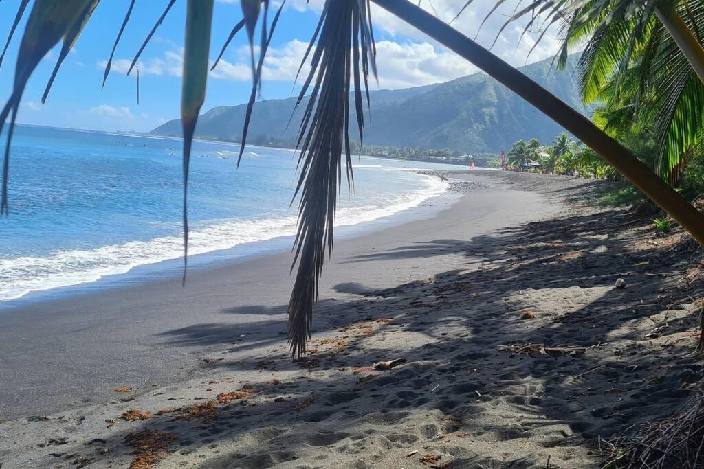 Taharu'U Guest House By The Beach Papara Bagian luar foto